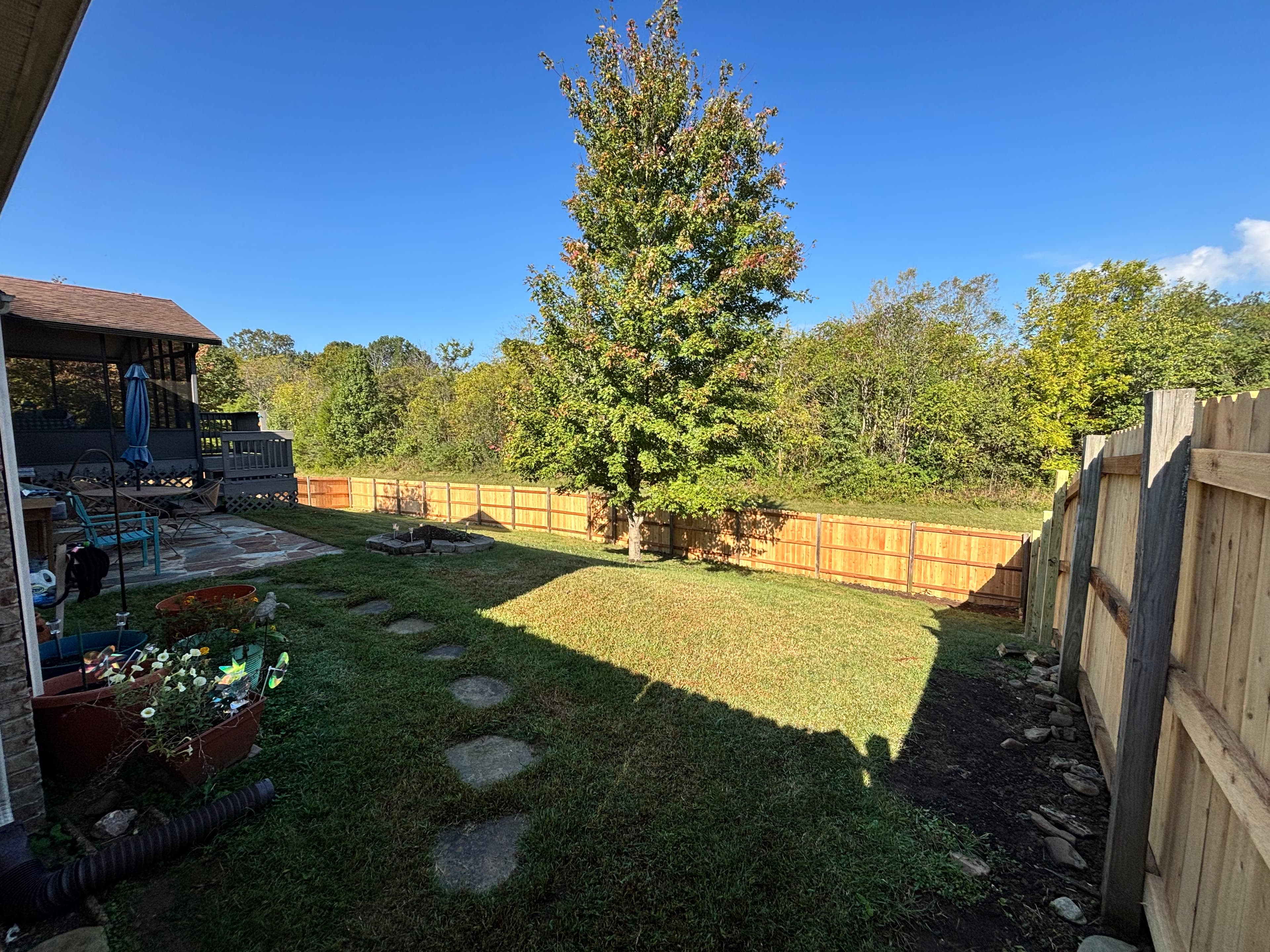 Cedar privacy fence in Brentwood Tennessee